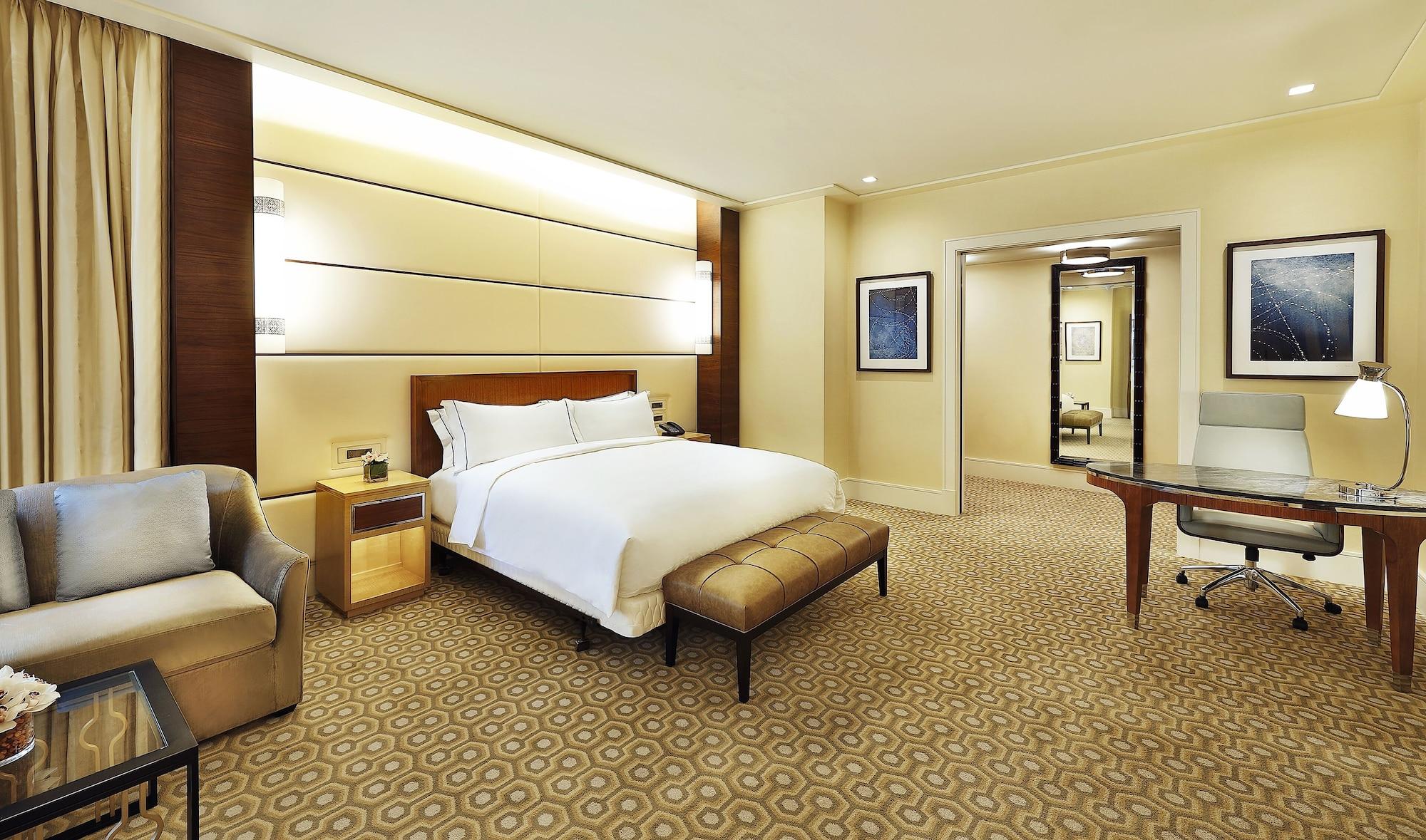 فندق كونراد مكة المظهر الخارجي الصورة A suite at the InterContinental Mumbai