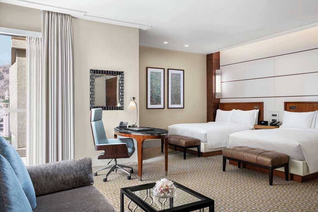 فندق كونراد مكة الغرفة الصورة A room at the Conrad Washington